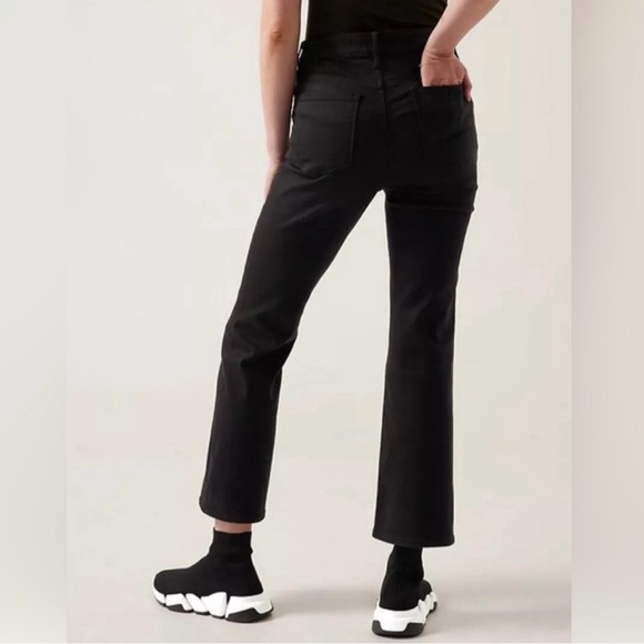 Athleta Women’s Flex Kick Flare Jean in Black Size 8 - Picture 9 of 12